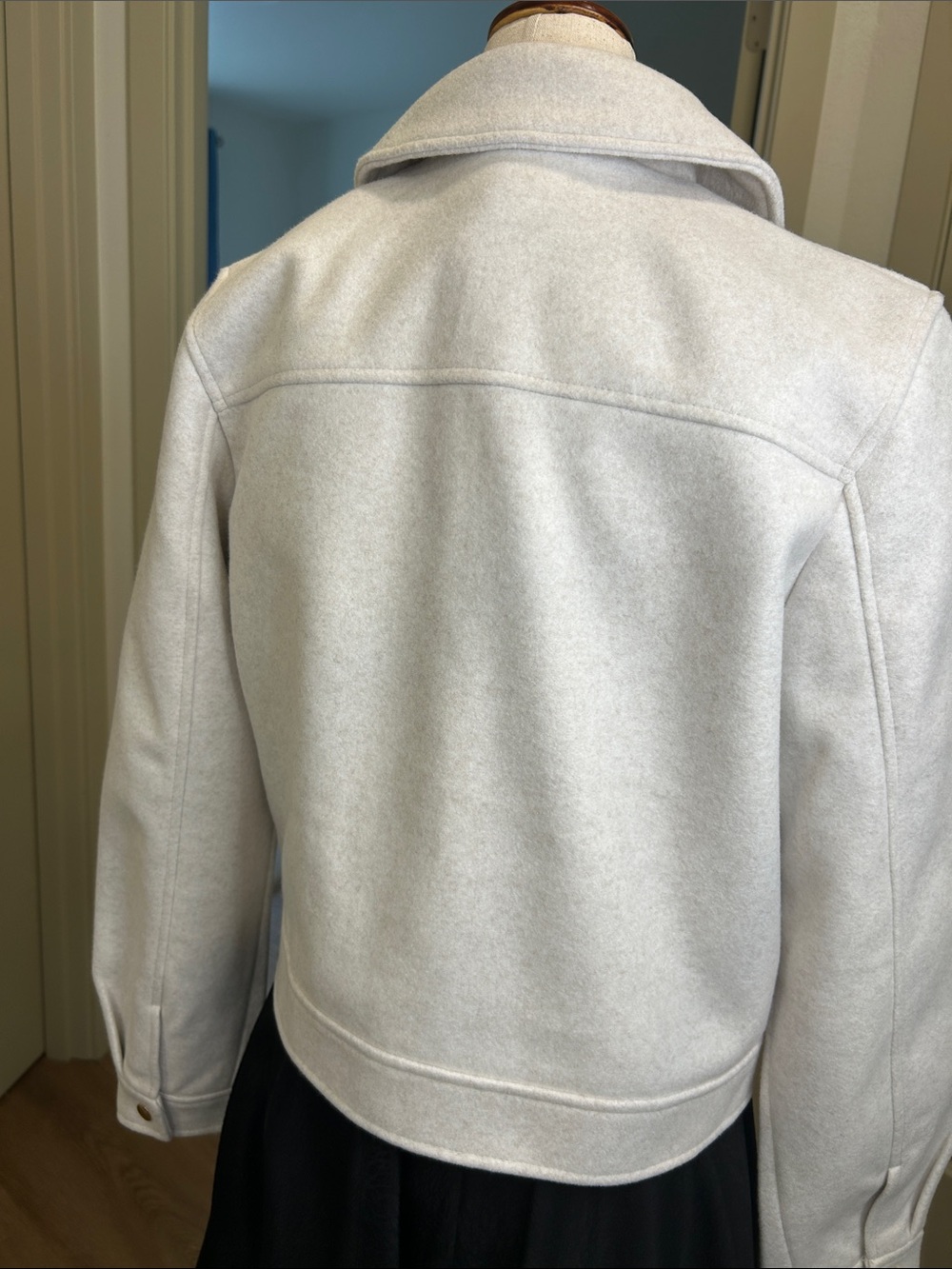 NWT Zara Viral Soft Zip-Up Jacket Ecru Off-White Cropped XS Boxy 3046/287 - Picture 7 of 8